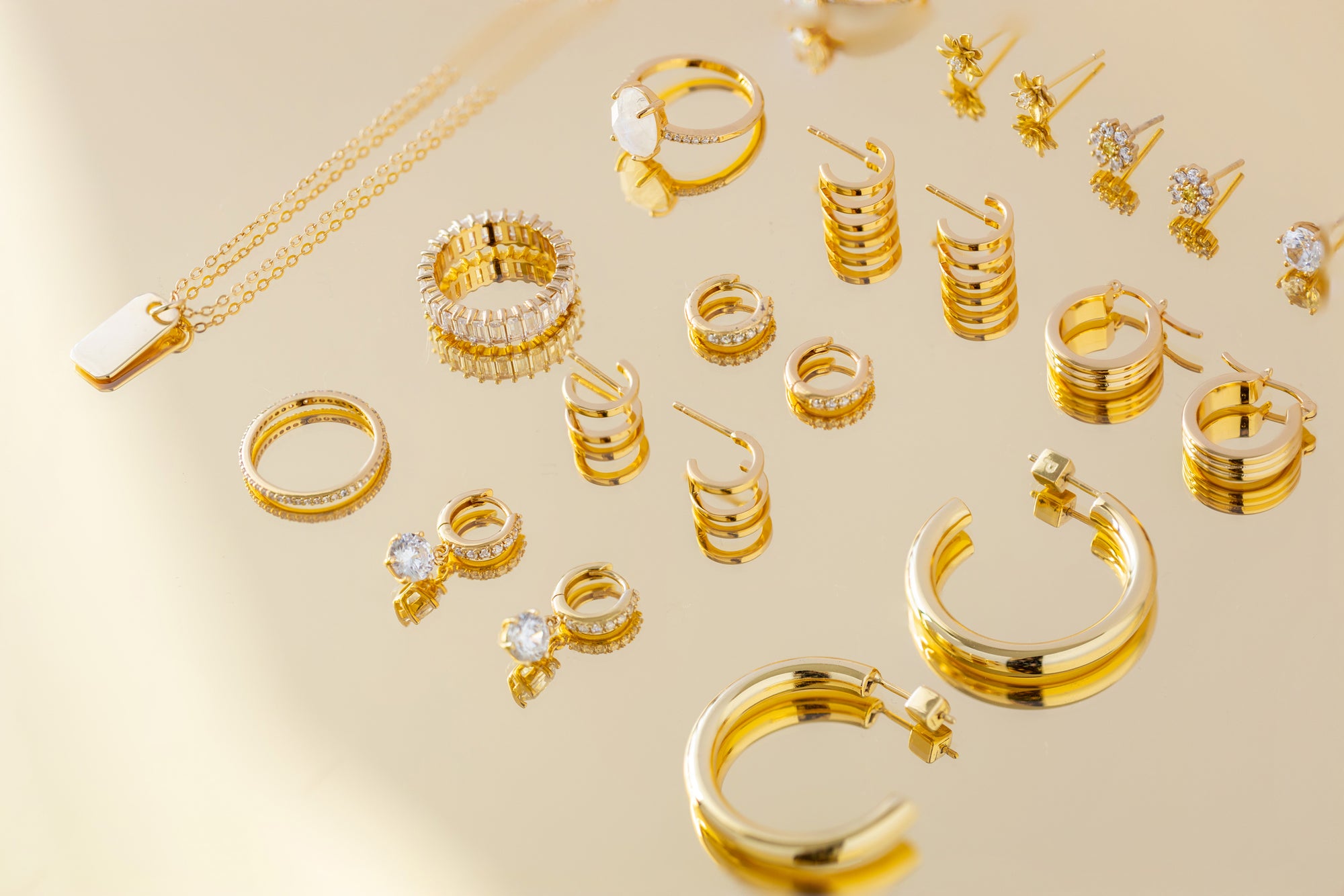 Complete Jewelry Guide: Kinds, Materials, & FAQ