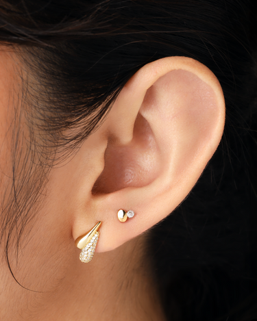 Dara Gold Flatback Stud