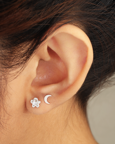 Mika Silver Flatback Stud